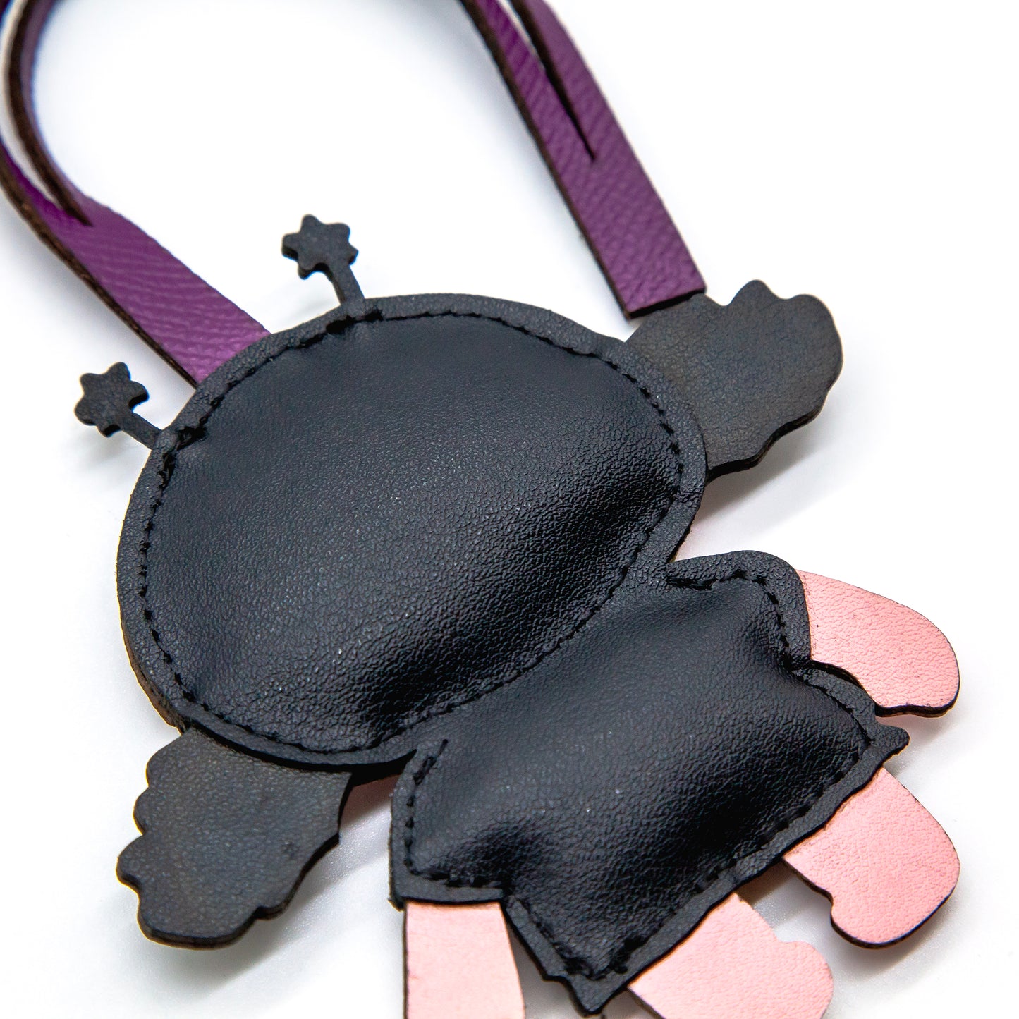 Fenbao Doll charm